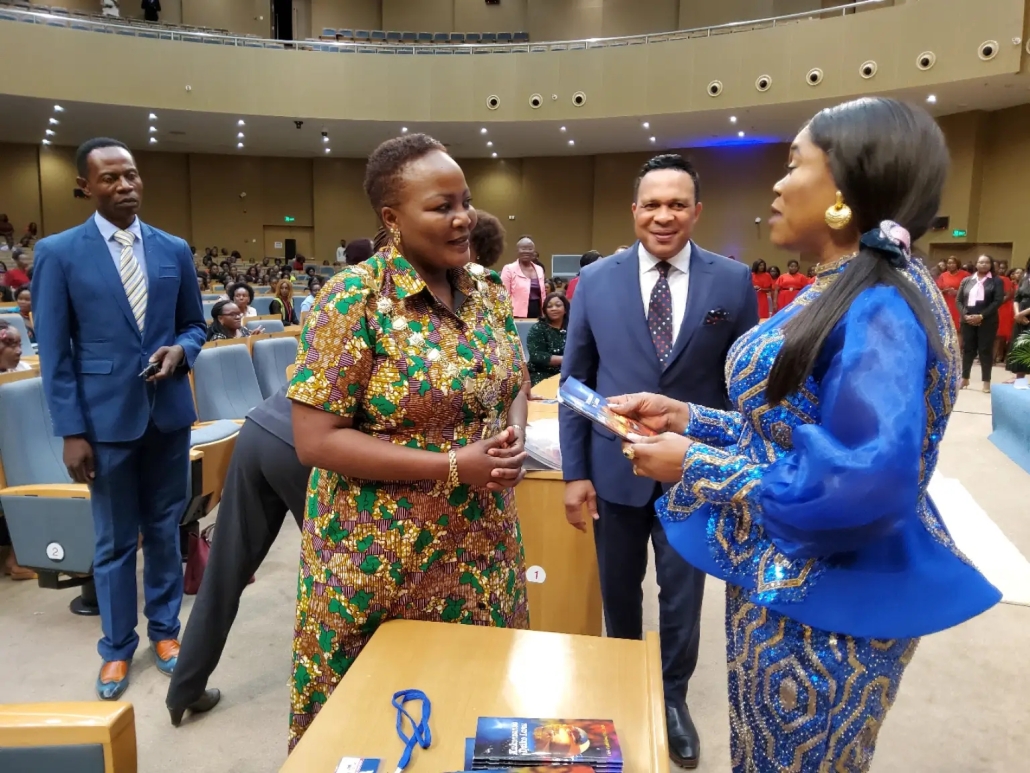 image51480065068445230